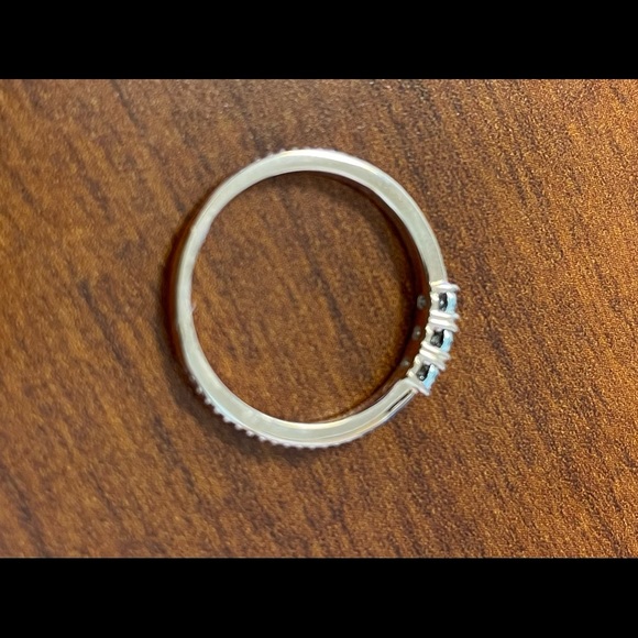 10kt Rose Gold Diamond Designer Ring - Picture 5 of 7